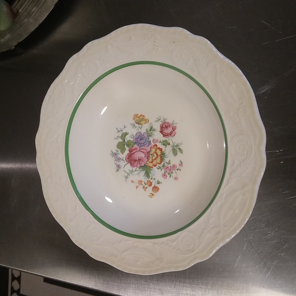 Adam Antique By Steubenville China Soup/Salad Bowl (Will Glow Under Black Light)